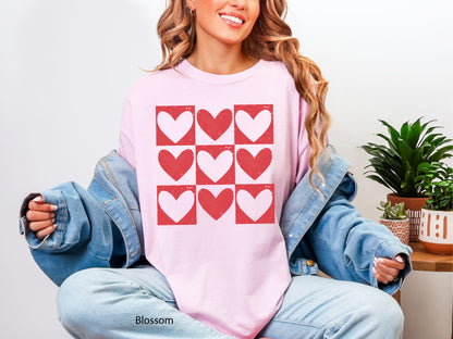 Checkered Heart Vintage Valentine Graphic T-Shirt