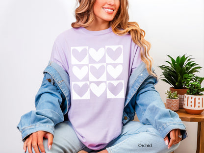 Checkered Heart Vintage Valentine Graphic T-Shirt
