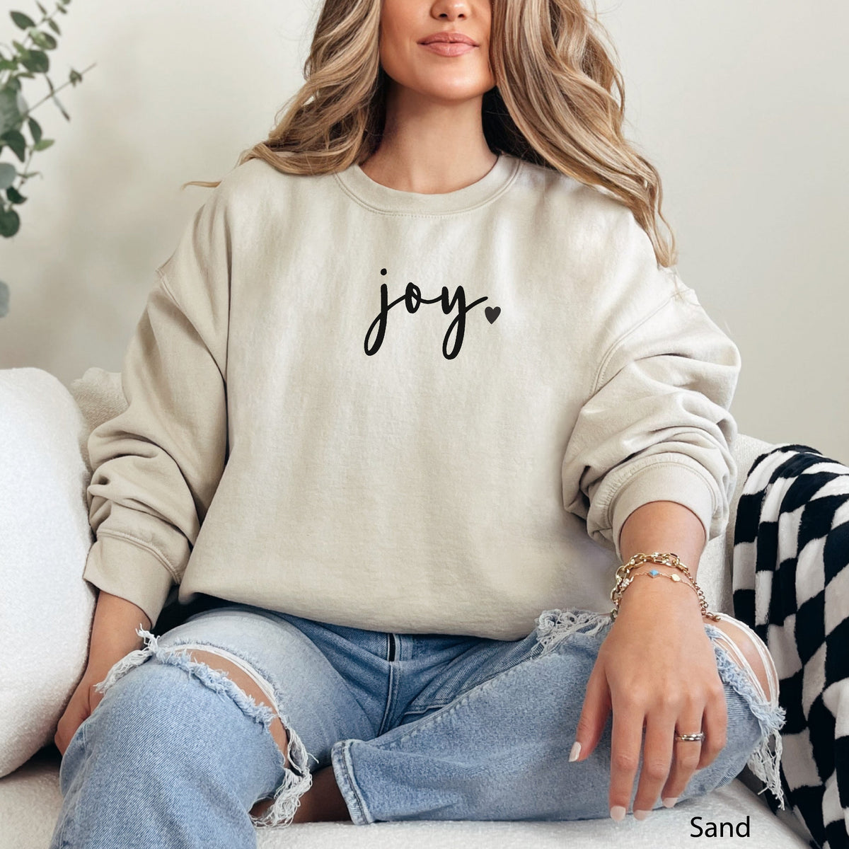 Joy Heart Sweatshirt + Minimalist Cursive Graphic Oversized Pullover